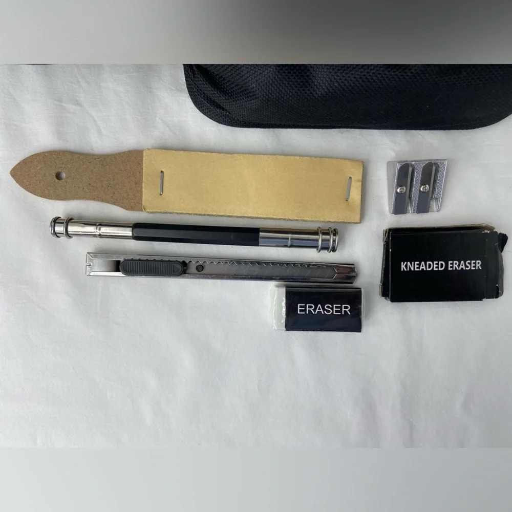 72 Color Pencils with Sharpening equipment‎ in a Zipper Pouch
